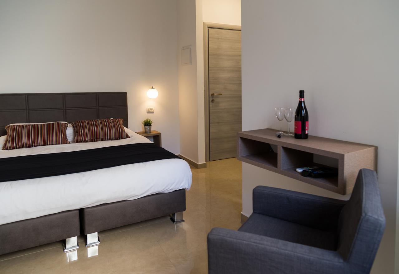 Johnny Hotel القدس المظهر الخارجي الصورة