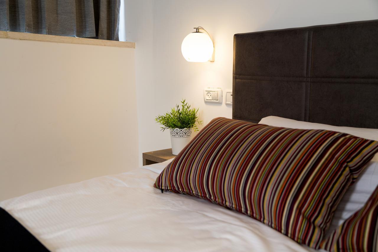 Johnny Hotel القدس المظهر الخارجي الصورة